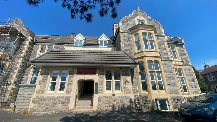 3 Bedroom Penthouse For Sale In Bedroom Penthouse - Atlantic Road South, BS23