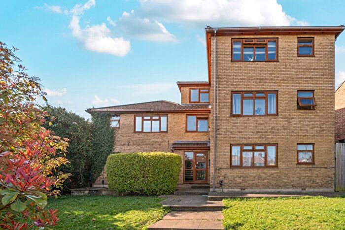 2 Bedroom Flat To Rent In Mayplace Road East, Bexleyheath, DA7