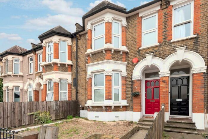 5 Bedroom Terraced House To Rent In Grove Green Road, Leytonstone, London, E11