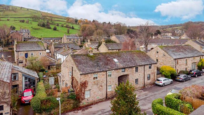 3 Bedroom Barn Conversion For Sale In Tillotsons Court, Meadow Lane, Cononley, BD20