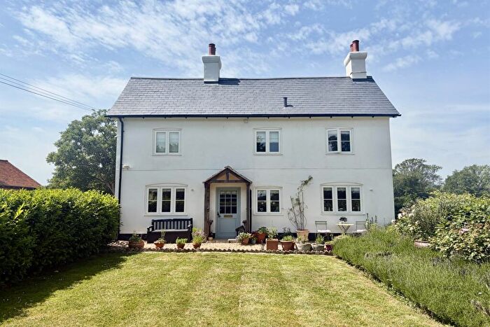 2 Bedroom Detached House To Rent In Fisher Street, Northchapel, GU28