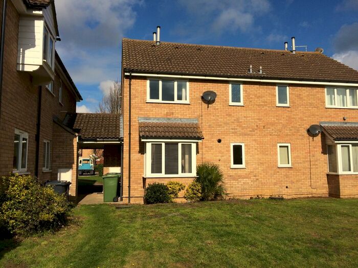 1 Bedroom Terraced House To Rent In Gainsborough Drive, St Ives, PE27