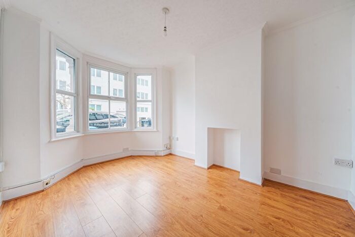 3 Bedroom Terraced House For Sale In Lower Road, Kenley, CR8