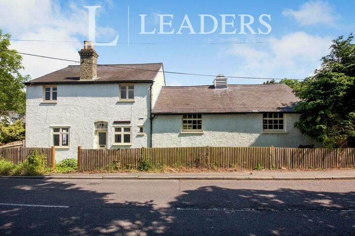 3 Bedroom Cottage To Rent In Morven Farm Cottage Potters Bar, EN6