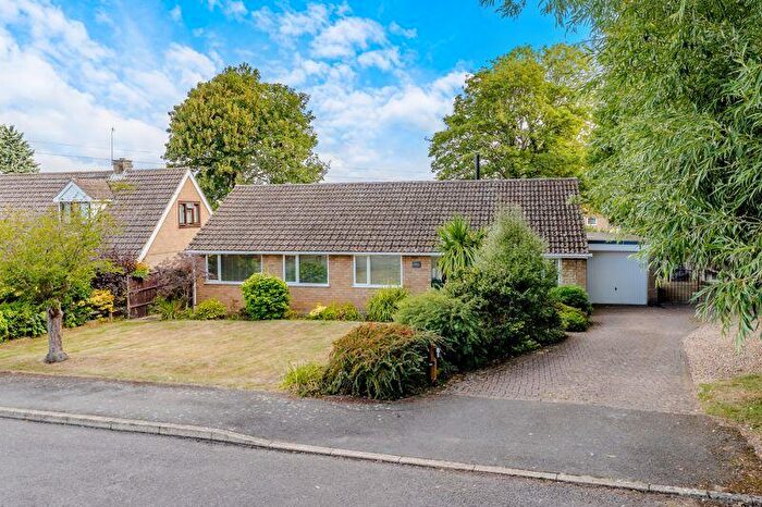 3 Bedroom Bungalow For Sale In Bury Close, Cottingham, LE16