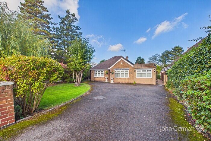 3 Bedroom Detached Bungalow For Sale In Bitham Lane, Stretton, DE13