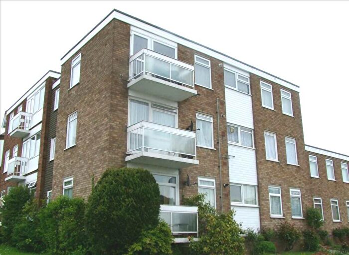 2 Bedroom Apartment To Rent In Britannia Lodge, Britannia Road, Westcliff On Sea, SS0