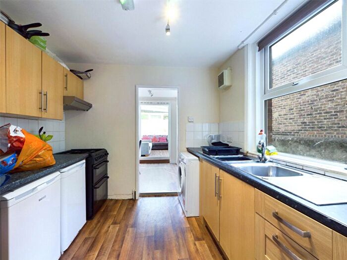 1 Bedroom Terraced House To Rent In Osborne Road, Brighton, BN1