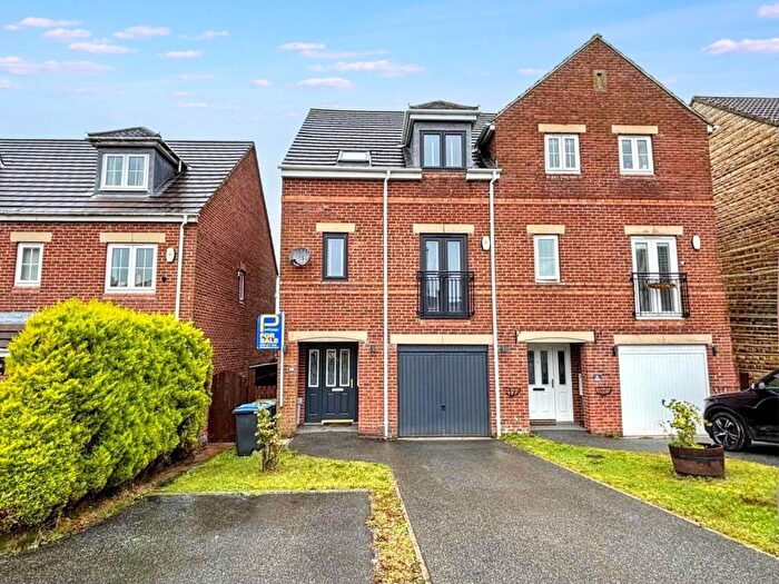 5 Bedroom Semi-Detached House For Sale In Lily Gardens, Dipton, Stanley, Durham, DH9