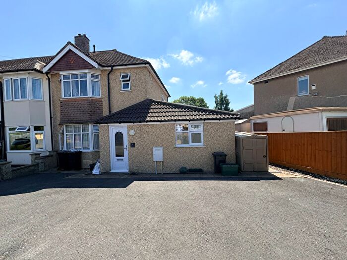 1 Bedroom Flat To Rent In Holmdale Road, Bristol, BS34