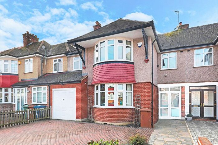 4 Bedroom Semi-Detached House For Sale In The Drive, Harrow Garden Village, HA2