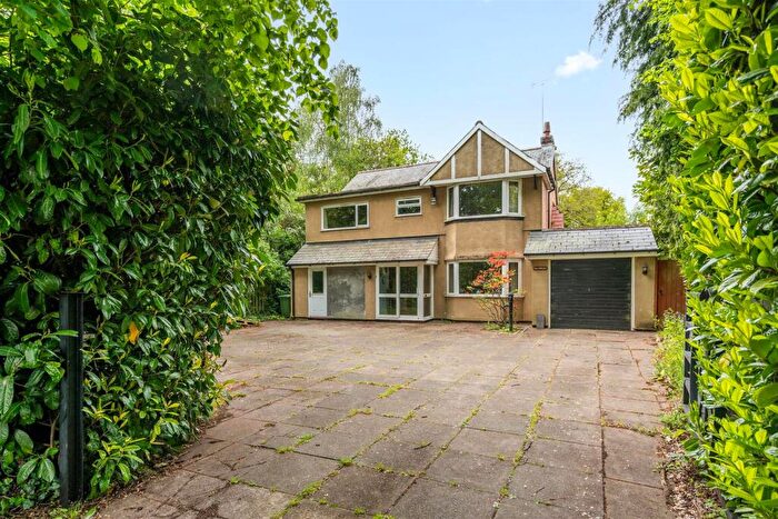 5 Bedroom Detached House For Sale In Conker Lane, Dorridge, Solihull, B93