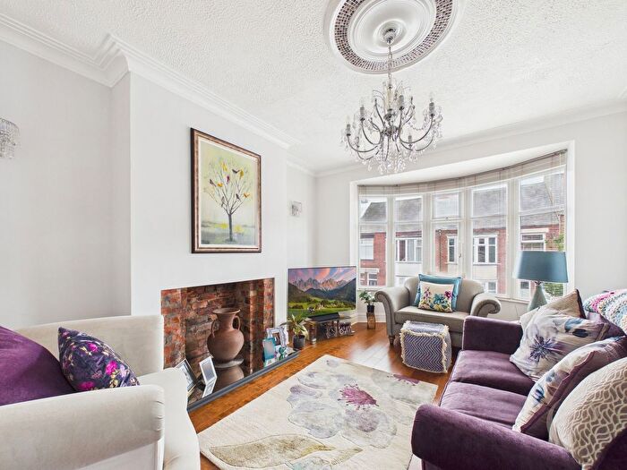 2 Bedroom Flat For Sale In Warwick Road, South Shields, NE34