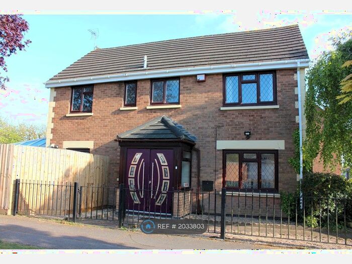 4 Bedroom Detached House To Rent In Slateley Crescent, Shirley, Solihull, B90