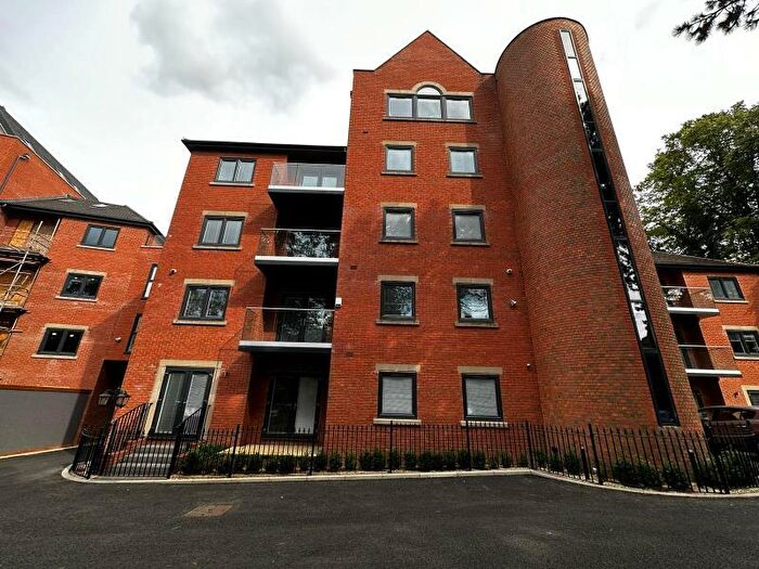 2 Bedroom Apartment To Rent In Lonsdale Place, Derby, DE22