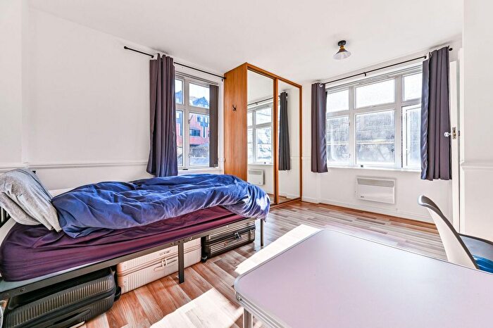 Studio For Sale In Cliffords Inn, City, London, EC4A
