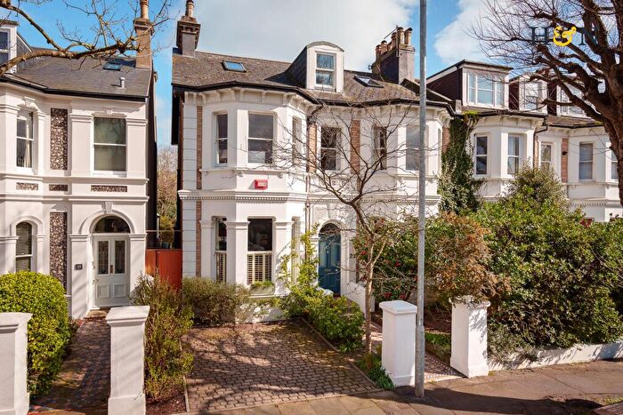 6 Bedroom House For Sale In Goldstone Villas, Hove, BN3