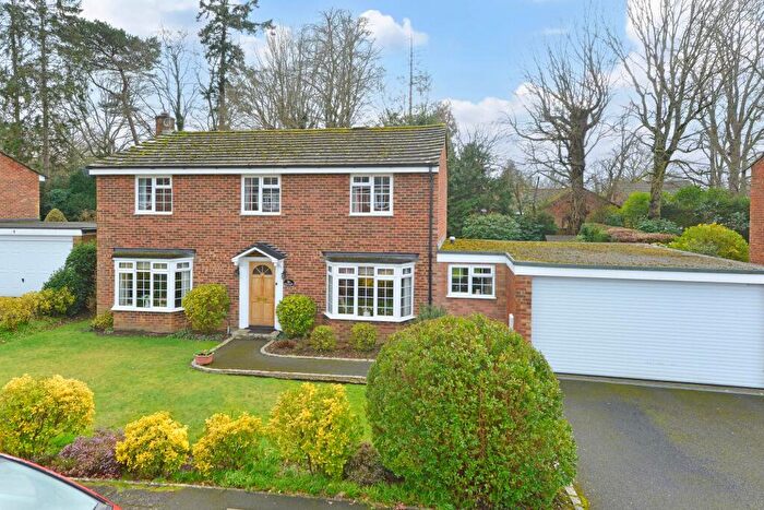 5 Bedroom Detached House For Sale In Cromwell Place, Cranleigh, GU6