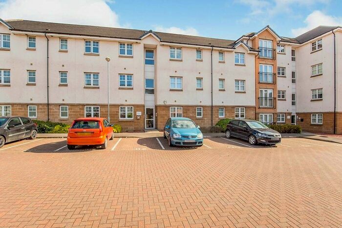 3 Bedroom Flat To Rent In Sun Gardens, Thornaby, Stockton-On-Tees, Cleveland, TS17