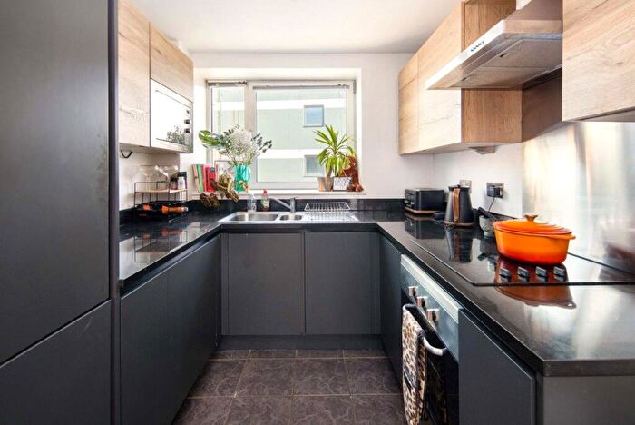 1 Bedroom Flat To Rent In Cheshire Street, London, E2