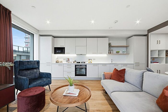 2 Bedroom Flat To Rent In Skylark, East Village, London, E20