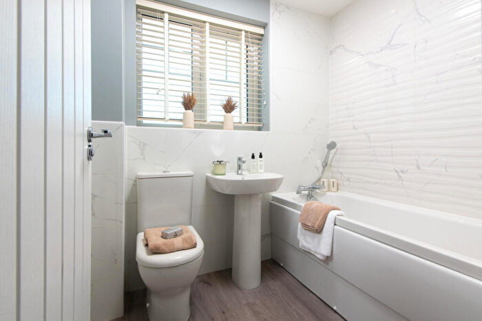 2 Bedroom Semi-Detached House For Sale In Pinfold Garth, Sherburn In Elmet, LS25