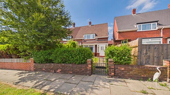 3 Bedroom Terraced House To Rent In Aboyne Square, Farringdon, Sunderland, SR3