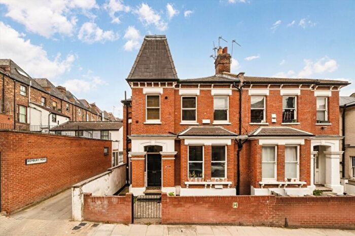 1 Bedroom Flat For Sale In Langdon Park Road, Highgate, N6