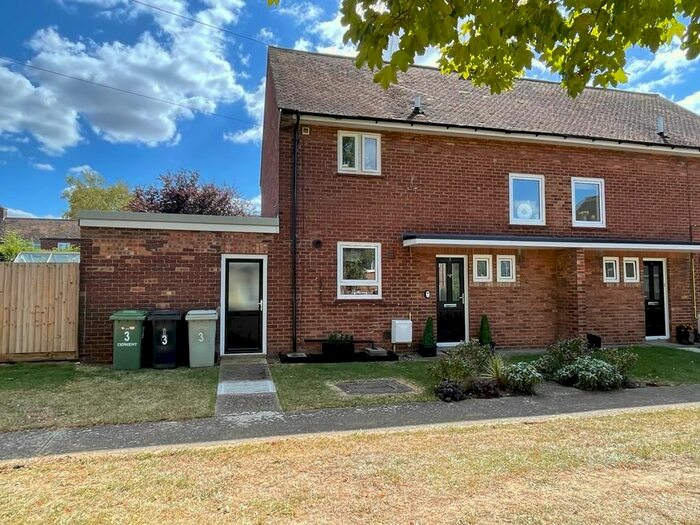 2 Bedroom Semi-Detached House For Sale In Derwent Avenue, Edith Weston, Oakham, LE15