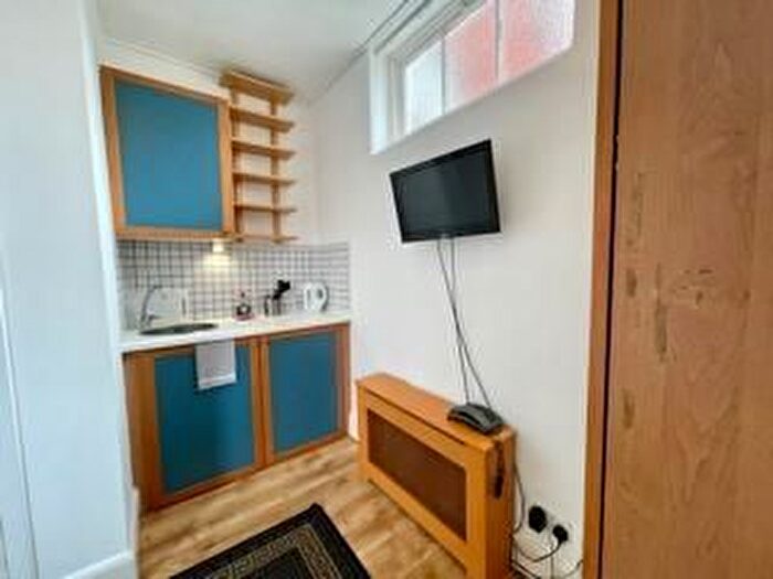 Studio To Rent In Fulham Road, London, SW3