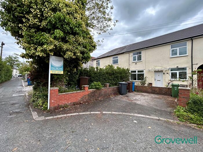 3 Bedroom Semi Detached House To Rent In East Drive, Bury, BL9