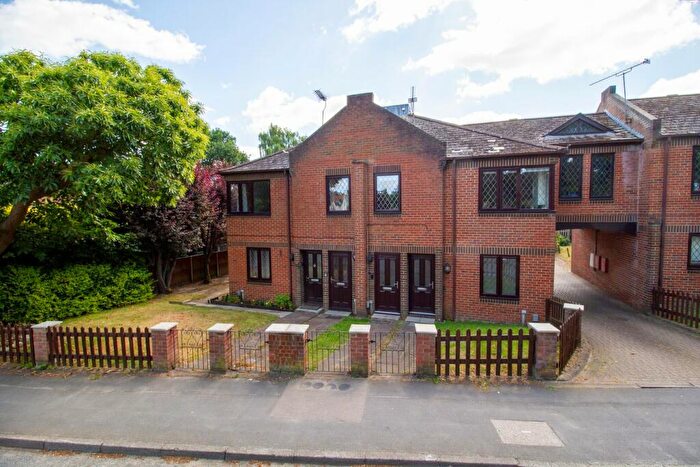 2 Bedroom Maisonette To Rent In Crookham Road, Church Crookham, Fleet, GU51