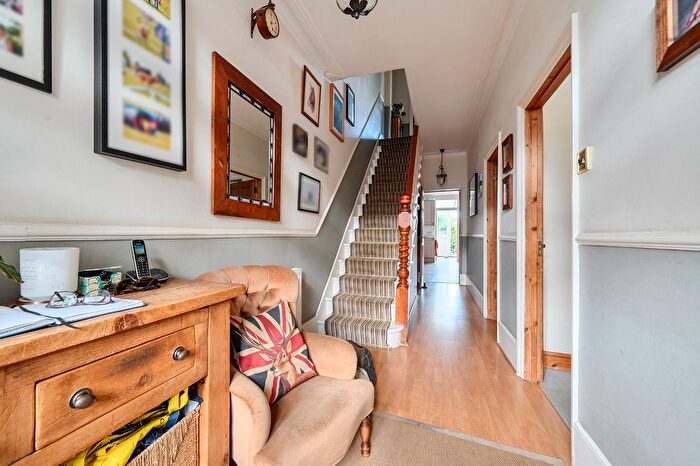 3 Bedroom Terraced House For Sale In Hoppers Road, Winchmore Hill, London, N21