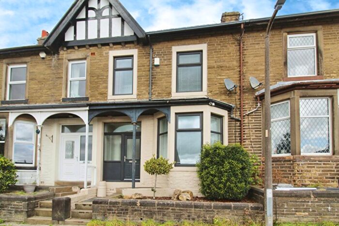 3 Bedroom Terraced House For Sale In Chatham Street, Colne, Lancashire, BB8