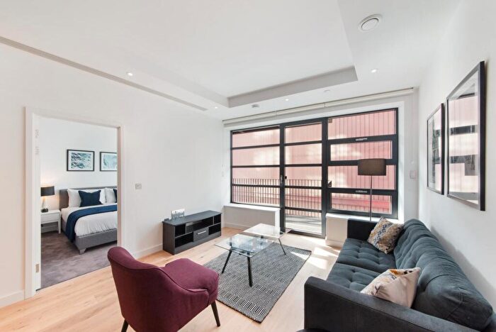 1 Bedroom Apartment To Rent In Defoe House, London City Island, London, E14