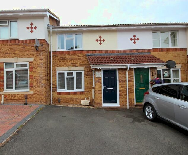2 Bedroom Terraced House To Rent In Round Table Meet, Exeter EX4