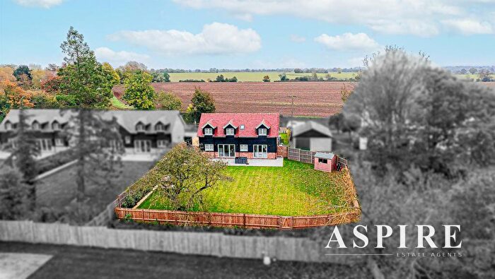 3 Bedroom Detached House For Sale In Maltings Hill Church Road, Moreton, Ongar, CM5
