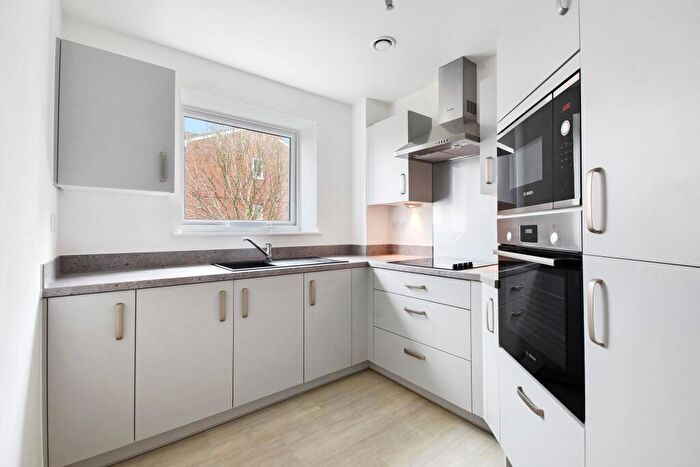 1 Bedroom Retirement Property To Rent In Sewardstone Road, Waltham Abbey, Essex, EN9