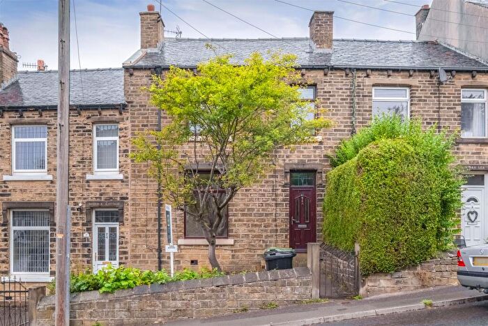 3 Bedroom Terraced House For Sale In Causeway Side, Linthwaite, Huddersfield, HD7