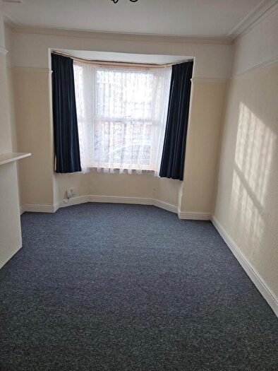 1 Bedroom Flat To Rent In Kingsland Avenue, Coventry, CV5