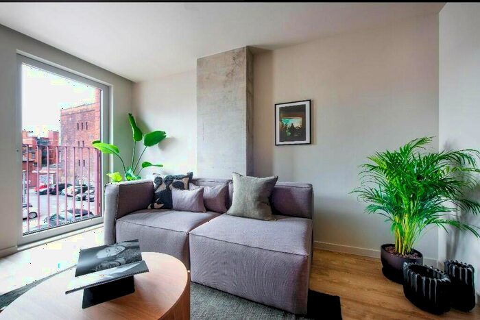 1 Bedroom Apartment To Rent In Apt, Addington Street, Manchester, M4