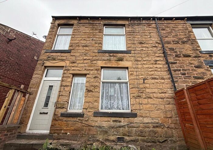 2 Bedroom Semi-Detached House To Rent In Colbeck Avenue, Batley, WF17