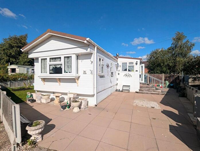 1 Bedroom Park Home For Sale In Caldwell Caravan Site, Bradestone Road, Nuneaton, CV11