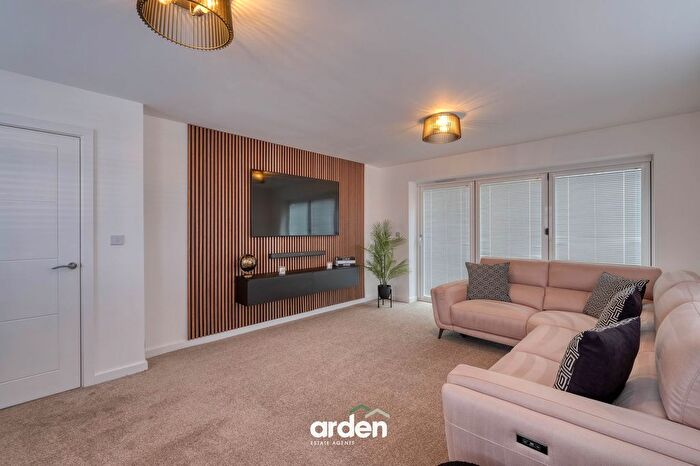 4 Bedroom Detached House For Sale In Priory Road, Shirley, B90