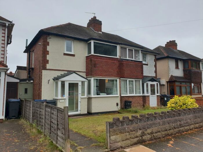 2 Bedroom House To Rent In Atlantic Road, Kingstanding, B44