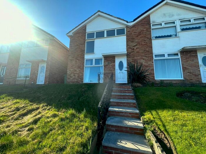 3 Bedroom Semi-Detached House To Rent In Sheraton Park, Stockton-On-Tees, TS19