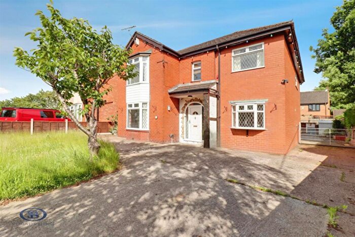 5 Bedroom Detached House For Sale In Crewe Road, Winterley, Sandbach, CW11