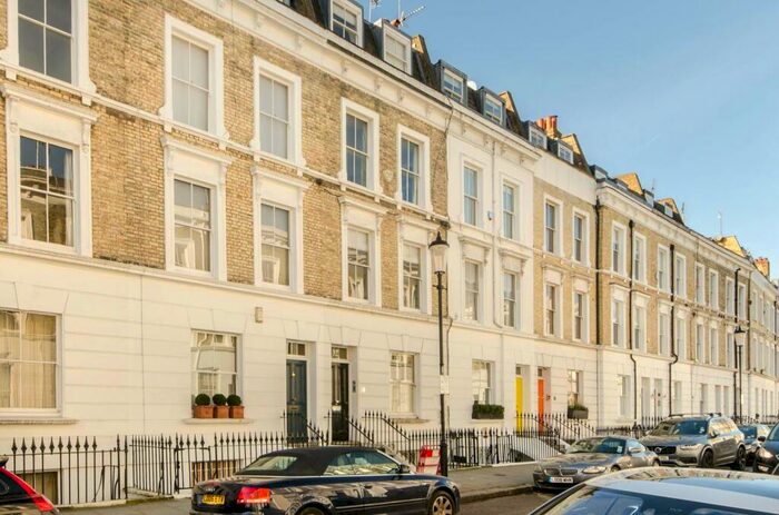 2 Bedroom Flat To Rent In Ifield Road, Chelsea, London, SW10