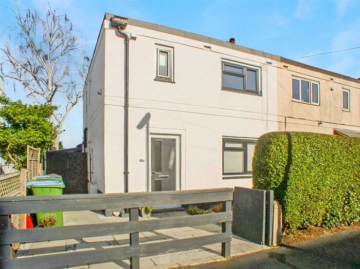 1 Bedroom Flat To Rent In Cambridge Road, Walton-On-Thames, KT12