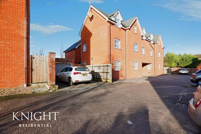 2 Bedroom Apartment For Sale In King Coel Road, Colchester, CO3
